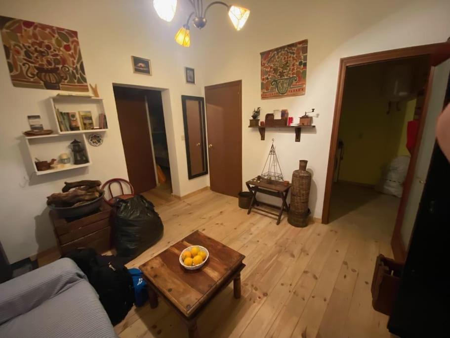 Agradable Casa Rural Con Suelos De Madera Santa Olalla del Cala Extérieur photo