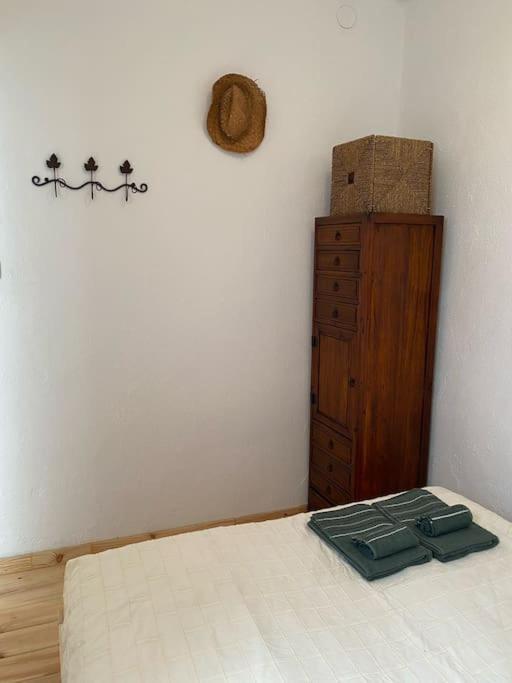 Agradable Casa Rural Con Suelos De Madera Santa Olalla del Cala Extérieur photo