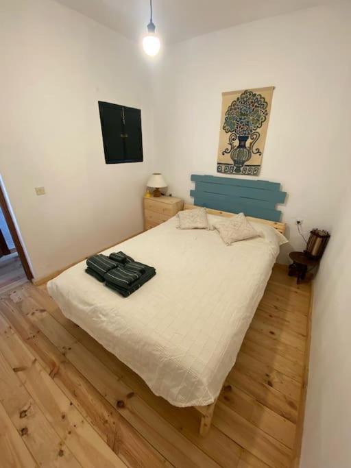 Agradable Casa Rural Con Suelos De Madera Santa Olalla del Cala Extérieur photo